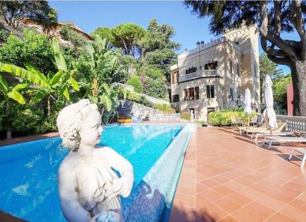 Flat for 1 750 000 euro in Rapallo, Italy
