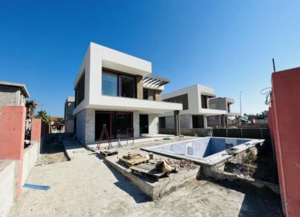 Villa for 850 000 euro in Kemer, Turkey