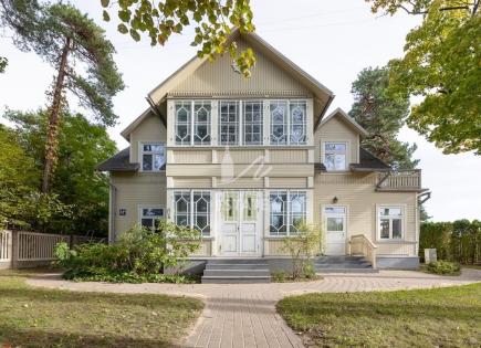 House for 475 000 euro in Jurmala, Latvia