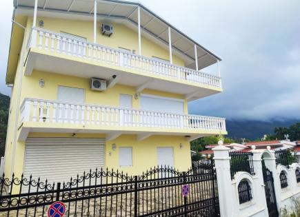 House for 350 000 euro in Sutomore, Montenegro