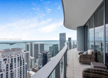 Penthouse for 2 964 201 euro in Miami, USA