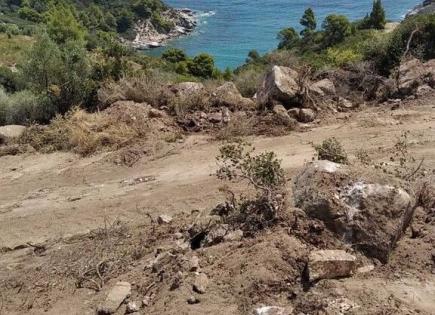 Terrain pour 2 500 000 Euro sur le Mont Athos, Grèce