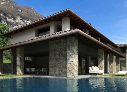Villa para 1 800 000 euro en Tremezzina, Italia