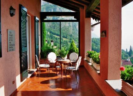 Villa para 1 700 000 euro en Tremezzina, Italia