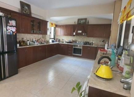 Villa for 450 000 euro in Larnaca, Cyprus