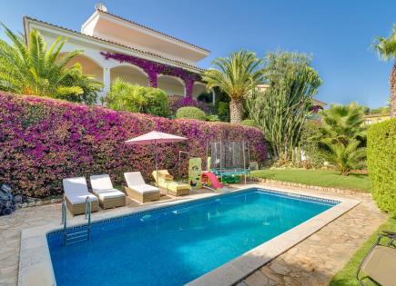 Villa for 995 000 euro in Sant Pol de Mar, Spain