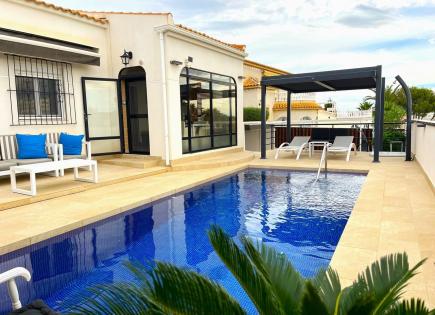 Villa for 429 900 euro in Orihuela Costa, Spain