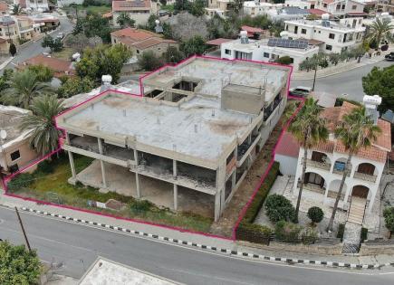 Commercial property for 299 000 euro in Paphos, Cyprus