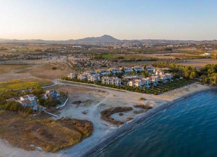 Land for 4 000 000 euro in Larnaca, Cyprus