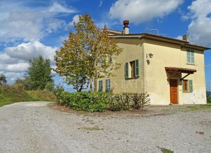 House for 170 000 euro in Cetona, Italy