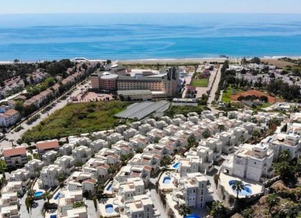 Villa para 3 800 euro por mes en Konakli, Turquia