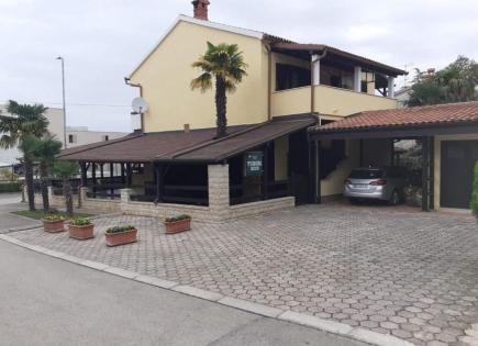 House for 1 450 000 euro in Porec, Croatia