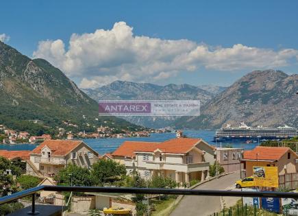 Apartment for 300 000 euro in Dobrota, Montenegro