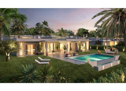 Villa for 2 100 000 euro in Faro, Portugal