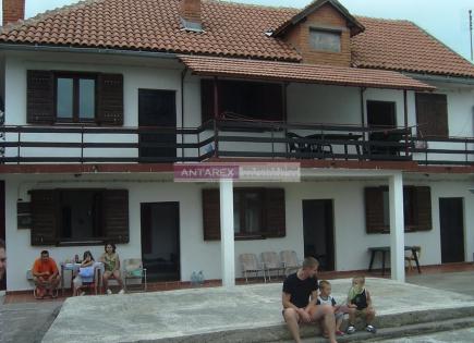 Villa for 150 000 euro on Lustica peninsula, Montenegro