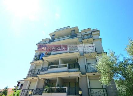 Apartamento para 360 000 euro en Igalo, Montenegro