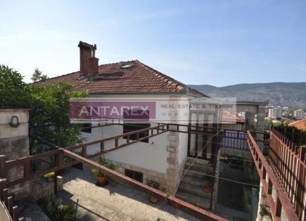 Villa for 160 000 euro in Herceg-Novi, Montenegro