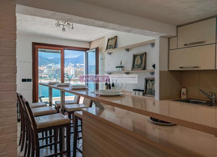 Apartment für 397 600 euro in Rafailovici, Montenegro