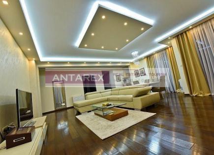 Apartment for 420 000 euro in Petrovac, Montenegro