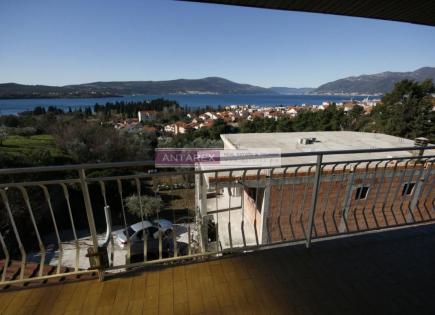 Villa for 430 000 euro in Tivat, Montenegro