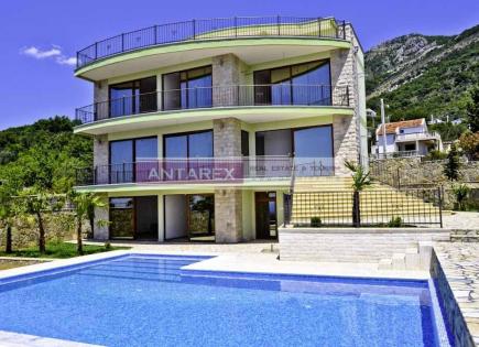 Villa for 550 000 euro in Susanj, Montenegro