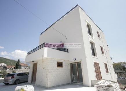 Apartment for 368 000 euro in Tivat, Montenegro