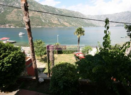 Villa for 493 500 euro in Stoliv, Montenegro