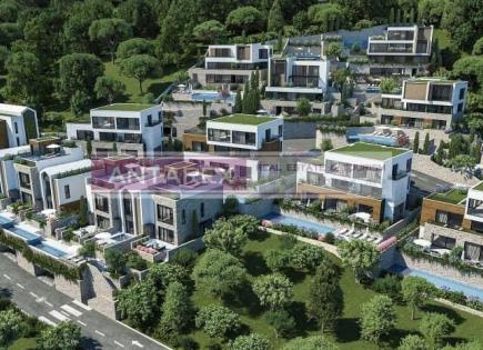 Apartment for 890 000 euro in Tivat, Montenegro