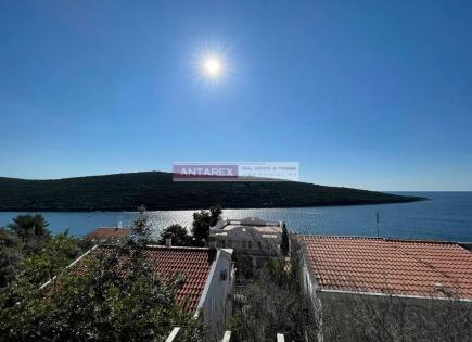 Villa für 360 000 euro in Bigovo, Montenegro