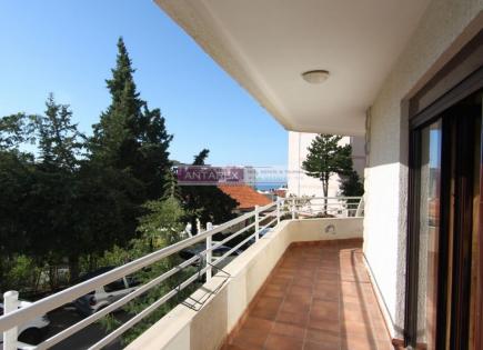Apartment for 115 000 euro in Petrovac, Montenegro