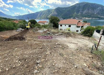 Terreno para 470 000 euro en Dobrota, Montenegro