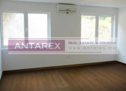 Apartment for 121 600 euro in Petrovac, Montenegro
