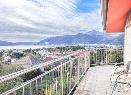 Casa para 495 000 euro en Tivat, Montenegro
