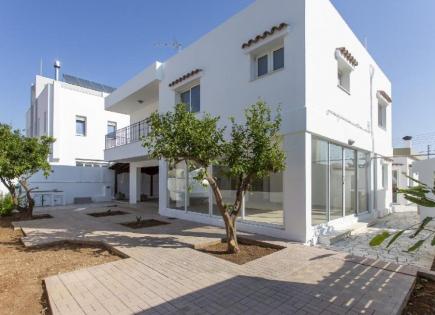 Villa für 410 000 euro in Larnaka, Zypern