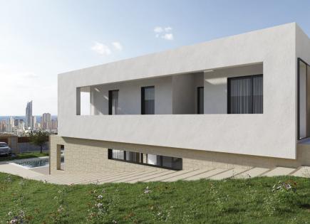Villa for 750 000 euro in Finestrat, Spain