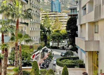 Apartment for 1 800 000 euro in Monaco, Monaco