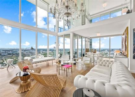 Penthouse for 2 749 940 euro in Miami, USA