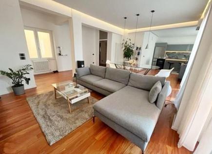 Wohnung für 880 000 euro in Viareggio, Italien