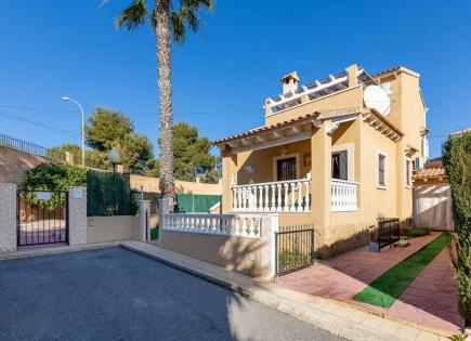 House for 235 000 euro in San Miguel de Salinas, Spain