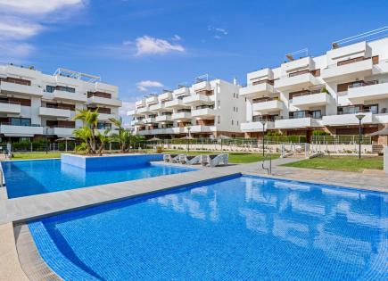 Flat for 204 995 euro in Cabo Roig, Spain