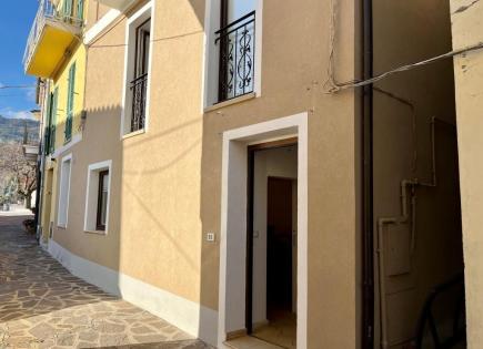 Townhouse for 120 000 euro in Pescara, Italy