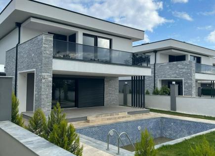 Villa for 770 000 euro in Kemer, Turkey