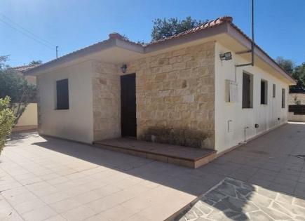 Villa for 160 000 euro in Paphos, Cyprus