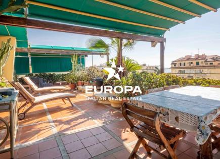 Penthouse for 1 250 000 euro in San Remo, Italy