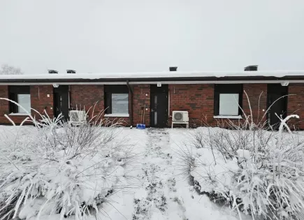 Casa adosada para 17 045 euro en Juva, Finlandia