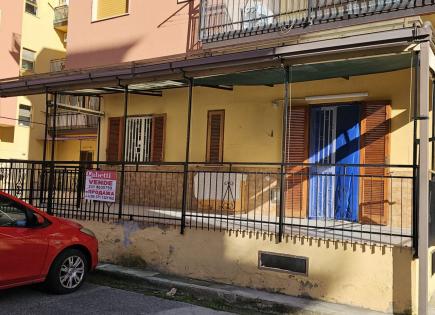 Appartement pour 58 000 Euro à Scalea, Italie