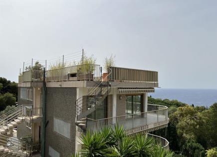 Penthouse for 1 890 000 euro in Cap d'Ail, France