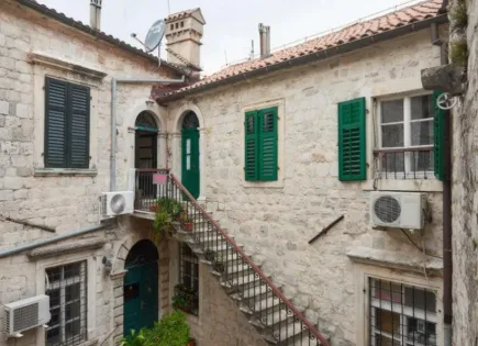 Apartment for 525 000 euro in Kotor, Montenegro