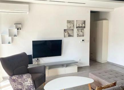Flat for 160 000 euro in Petrovac, Montenegro