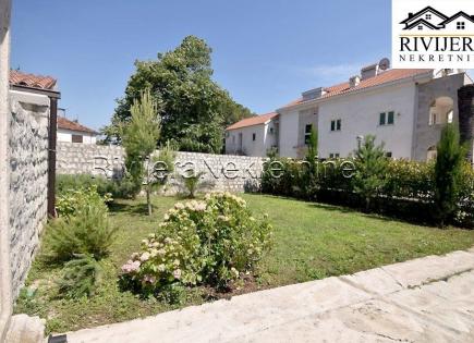House for 886 400 euro in Herceg-Novi, Montenegro